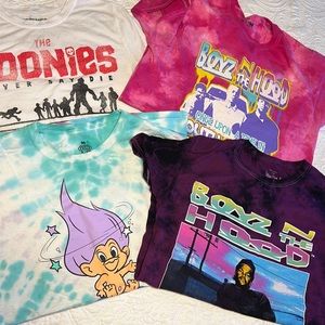 Four pack graphic tees